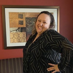 Meet your Posher, Angela